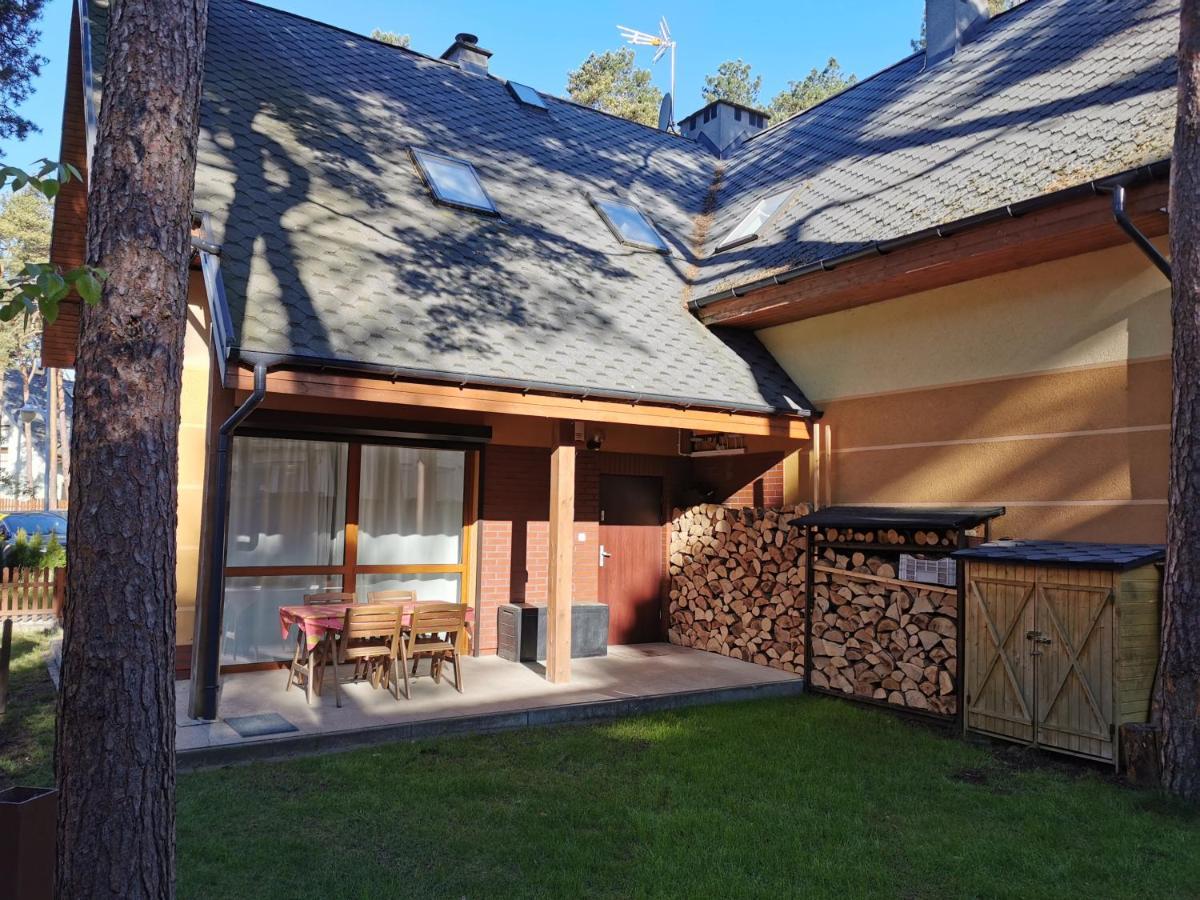 Apartament Anita Lägenhet Międzywodzie Exteriör bild