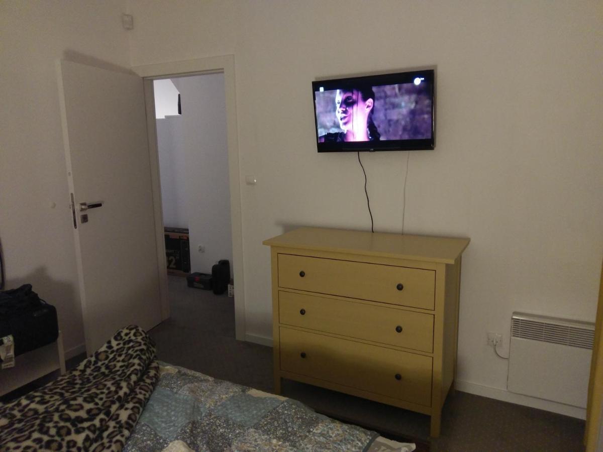 Apartament Anita Lägenhet Międzywodzie Exteriör bild